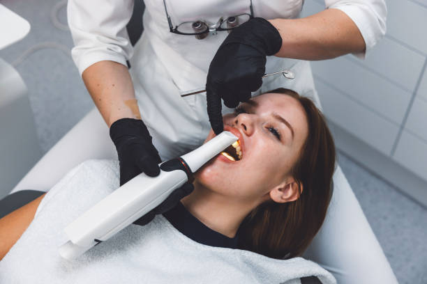 Best Emergency Dentist for Knocked-Out Tooth in Hubbard, OH